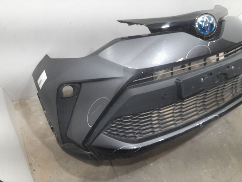 Recambio de paragolpes delantero para toyota c-hr hybrid advance referencia OEM IAM 52119F4910  