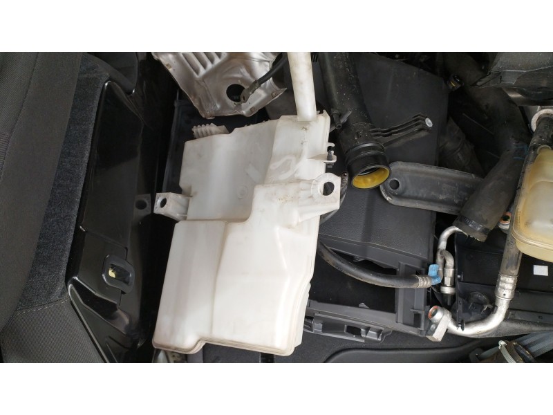 Recambio de deposito limpia para ford focus iii 1.0 ecoboost referencia OEM IAM 2011142  