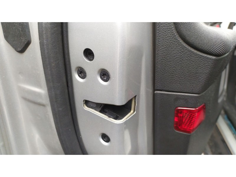 Recambio de cerradura puerta delantera izquierda para ford focus iii 1.0 ecoboost referencia OEM IAM 2070970  