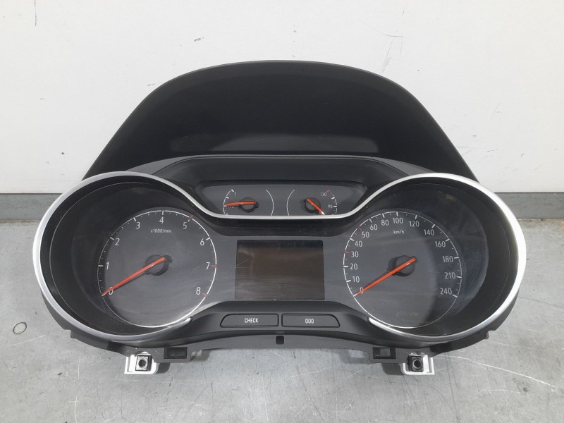 Recambio de cuadro instrumentos para opel crossland x / crossland (p17, p2qo) 1.5 turbo d (75) referencia OEM IAM 9831002180  