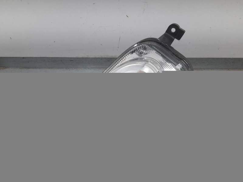 Recambio de faro antiniebla izquierdo para fiat 500 (312_) 1.2 (312axa1a) referencia OEM IAM 81549002  