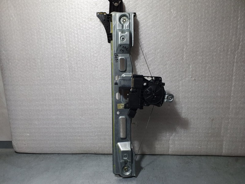 Recambio de elevalunas trasero izquierdo para opel zafira tourer expression referencia OEM IAM 13260141 927207103 BROSE ELECTRIC