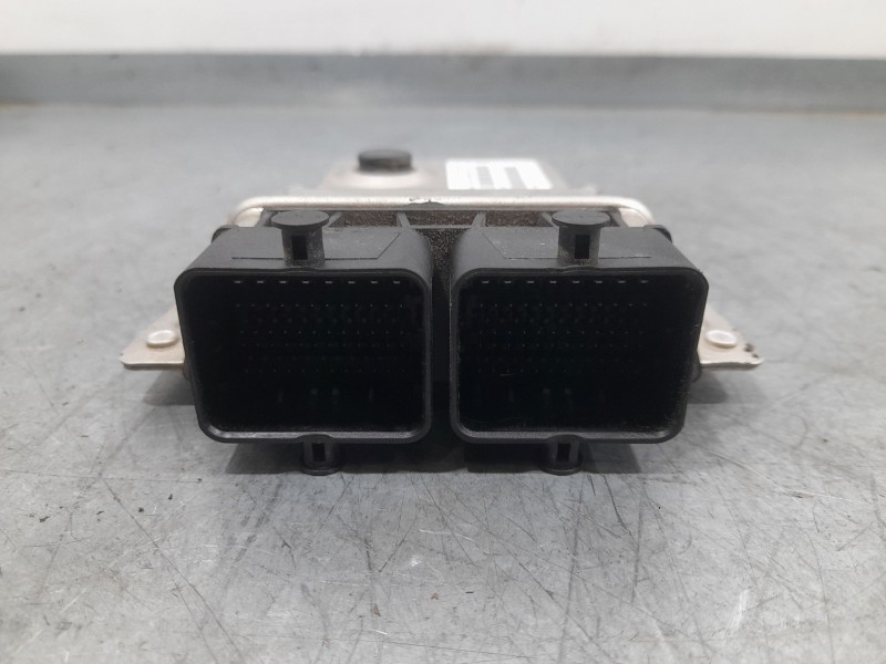 Recambio de centralita motor uce para fiat 500 (312_) 1.2 (312axa1a) referencia OEM IAM 52137383  