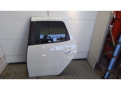 PUERTA TRASERA IZQUIERDA 821013507R TOCADA