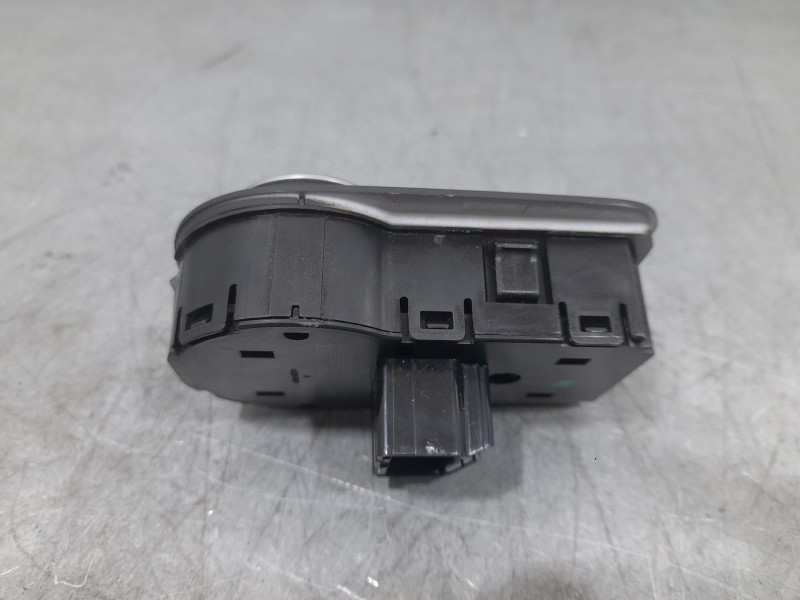 Recambio de mando luces para opel crossland x / crossland (p17, p2qo) 1.5 turbo d (75) referencia OEM IAM 39208051  