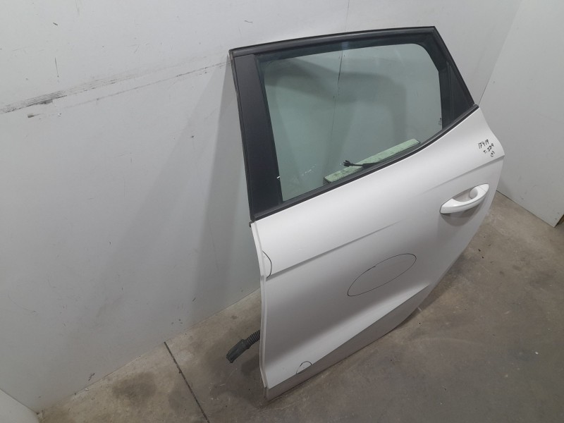 Recambio de puerta trasera izquierda para seat ibiza v (kj1, kjg) 1.0 mpi referencia OEM IAM 6F0833051E  
