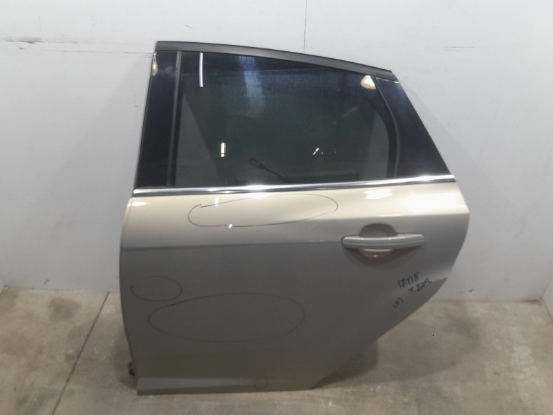 Recambio de puerta trasera izquierda para ford focus iii 1.0 ecoboost referencia OEM IAM 2172760 ROZADA 