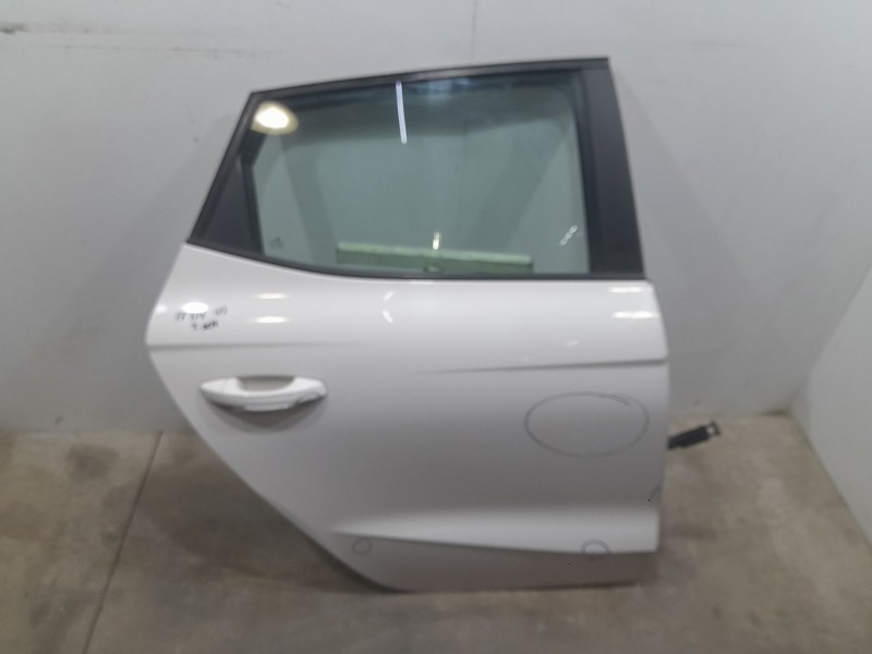 Recambio de puerta trasera derecha para seat ibiza v (kj1, kjg) 1.0 mpi referencia OEM IAM 6F0833052E  