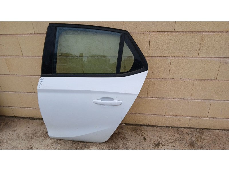 Recambio de puerta trasera derecha para opel corsa f gs referencia OEM IAM   DOBLADA