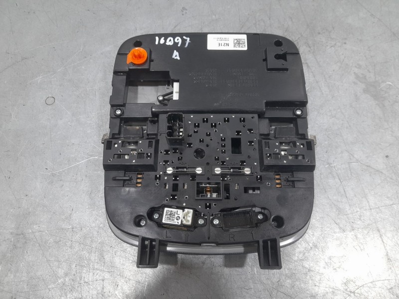 Recambio de luz interior para hyundai i20 n line referencia OEM IAM 92800Q0210  