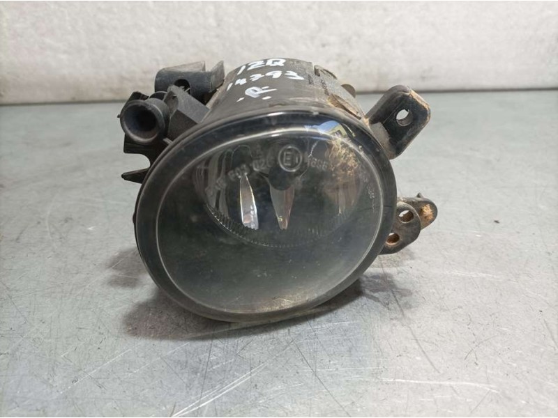 Recambio de faro antiniebla izquierdo para mercedes-benz clase b (w245) 180 cdi (245.207) referencia OEM IAM A2518200756 0305076