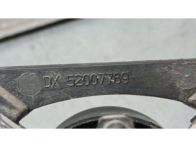 Recambio de faro antiniebla derecho para fiat 500 (312_) 1.0 mild hybrid (312.ayd1b) referencia OEM IAM 52007769  