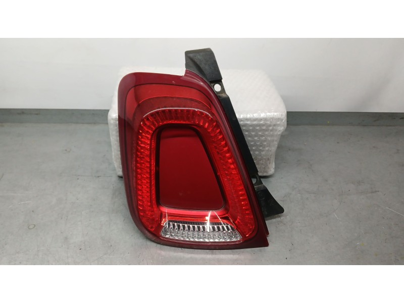 Recambio de piloto trasero izquierdo para fiat 500 (312_) 1.0 mild hybrid (312.ayd1b) referencia OEM IAM 52007424  81590101