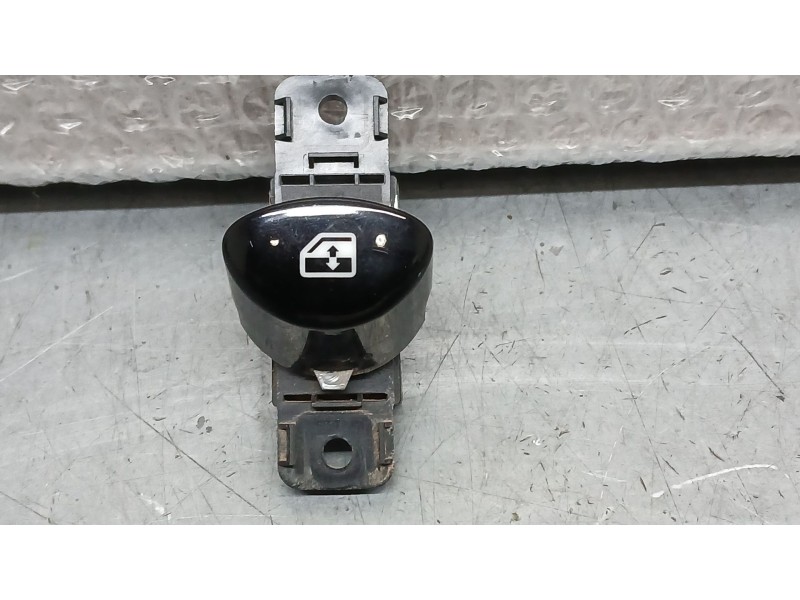 Recambio de mando elevalunas delantero izquierdo para fiat 500 (312_) 1.0 mild hybrid (312.ayd1b) referencia OEM IAM 7356294040 