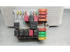 Recambio de caja reles / fusibles para fiat bravo ii (198_) 1.9 d multijet (198axc1b) referencia OEM IAM 51775688  