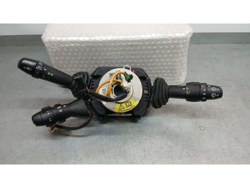 Recambio de mando luces y limpia para fiat bravo ii (198_) 1.9 d multijet (198axc1b) referencia OEM IAM 7354410150  