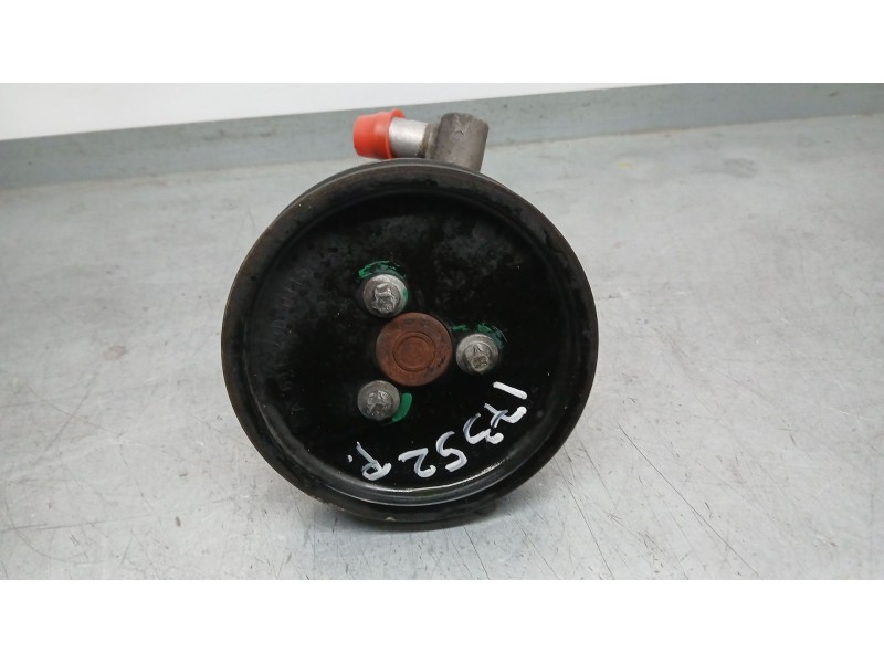 Recambio de bomba direccion para mercedes-benz clase c t-model (s203) c 220 cdi (203.206) referencia OEM IAM A0024661301  