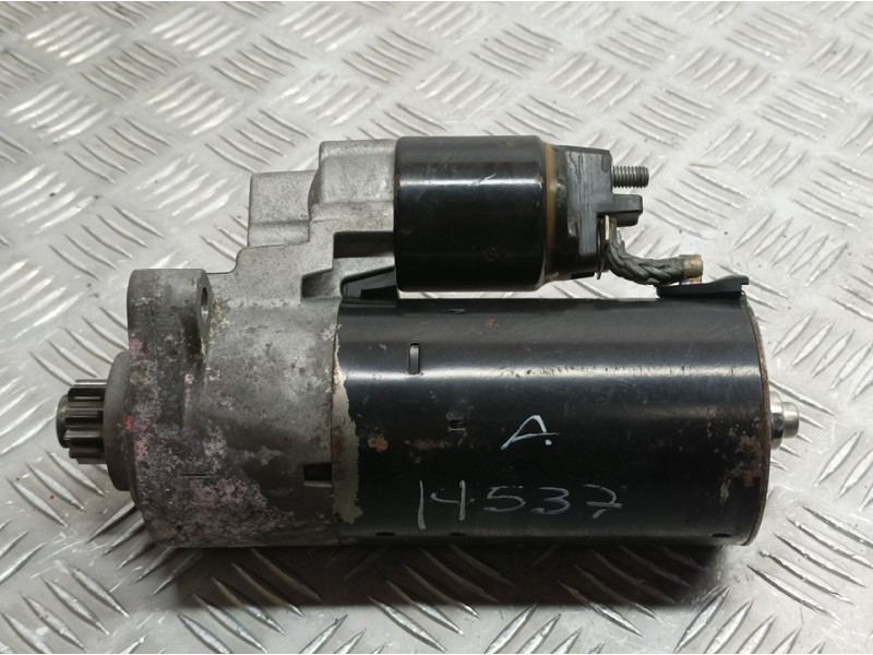 Recambio de motor arranque para porsche cayenne (typ 9pa) turbo referencia OEM IAM 0001125025 94860410600 BOSCH