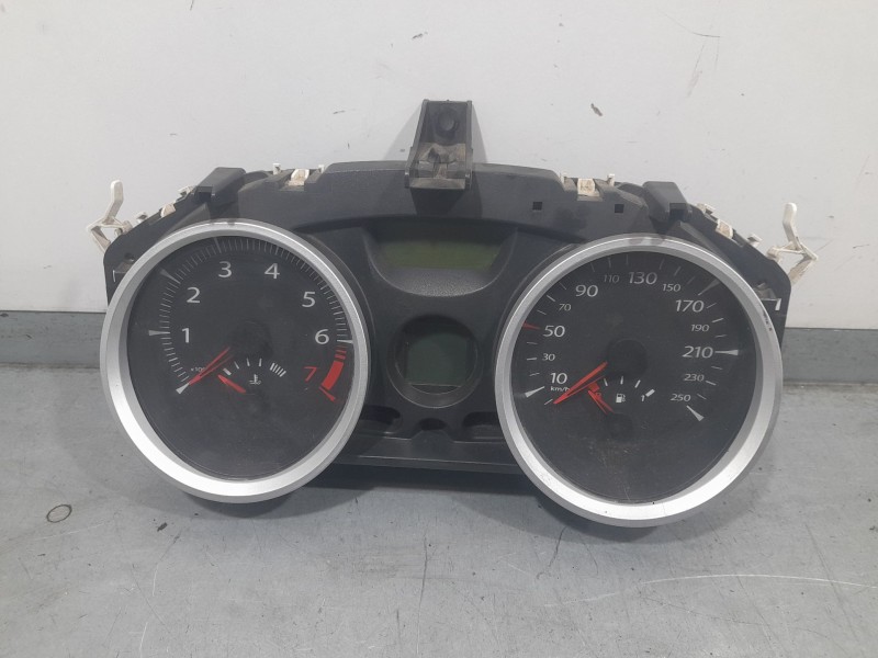 Recambio de cuadro instrumentos para renault megane ii coupé-cabriolet (em0/1_) 1.6 16v referencia OEM IAM 8200408790F  