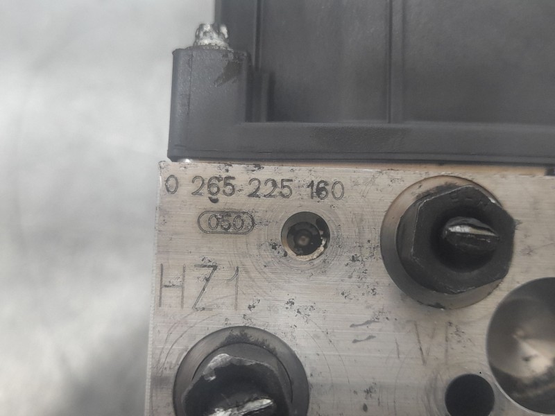 Recambio de abs para seat ibiza iii (6l1) 1.9 tdi referencia OEM IAM 6Q0614517K 0265225160 BOSCH