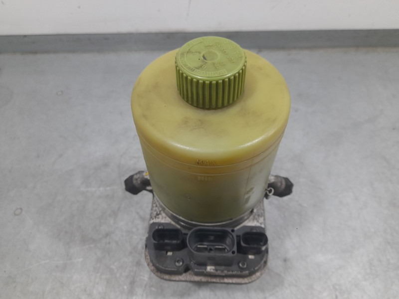 Recambio de bomba direccion electrica para seat ibiza iii (6l1) 1.9 tdi referencia OEM IAM 6Q0423156S ECOES TRW