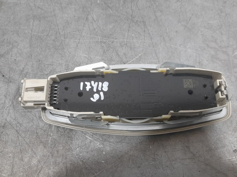 Recambio de luz interior para ford focus iii 1.0 ecoboost referencia OEM IAM AM5113K767AF  