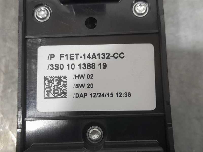 Recambio de mando elevalunas delantero izquierdo para ford focus iii 1.0 ecoboost referencia OEM IAM F1ET14A132CC C/MANDO RETROV