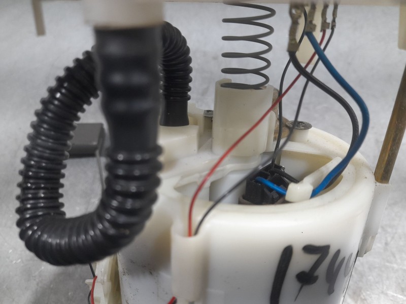 Recambio de aforador para renault megane ii sedán (lm0/1_) 1.4 referencia OEM IAM 8200683188  