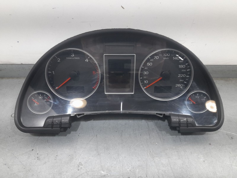 Recambio de cuadro instrumentos para audi a4 b7 (8ec) 1.9 tdi referencia OEM IAM 0263626408  6 Velocidades