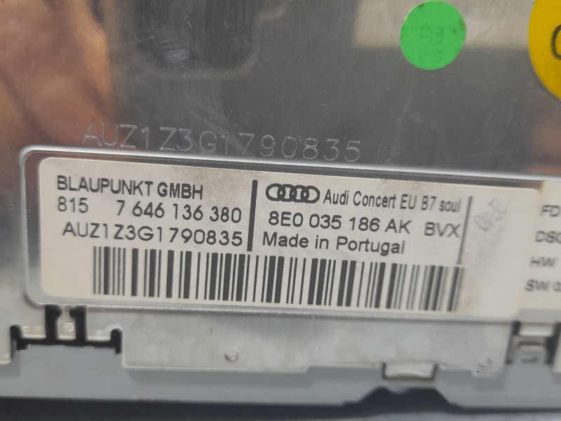 Recambio de sistema audio / radio cd para audi a4 b7 (8ec) 1.9 tdi referencia OEM IAM 8E0035186AK  