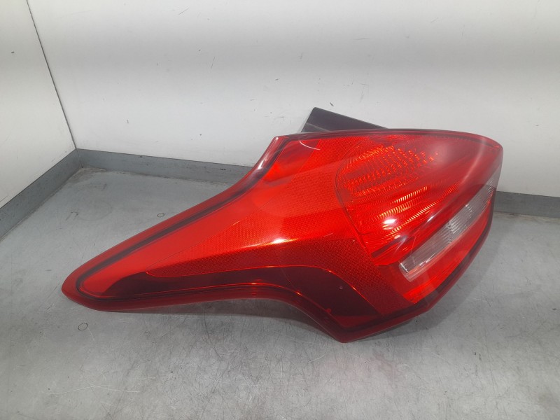 Recambio de piloto trasero izquierdo para ford focus iii 1.0 ecoboost referencia OEM IAM F1EB13405CF  