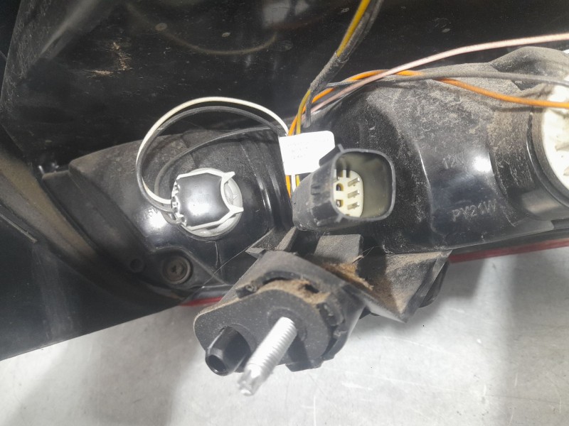 Recambio de piloto trasero izquierdo para ford focus iii 1.0 ecoboost referencia OEM IAM F1EB13405CF  