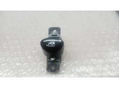 MANDO ELEVALUNAS DELANTERO DERECHO 7356294040 