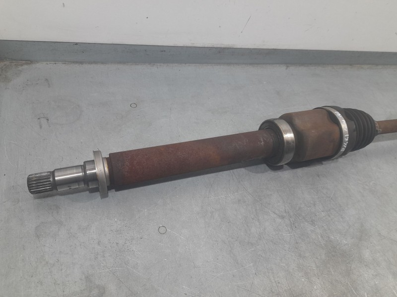 Recambio de transmision delantera derecha para ford focus iii 1.0 ecoboost referencia OEM IAM 2415915  