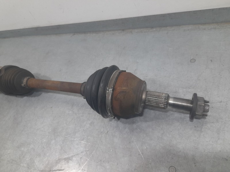 Recambio de transmision delantera derecha para ford focus iii 1.0 ecoboost referencia OEM IAM 2415915  