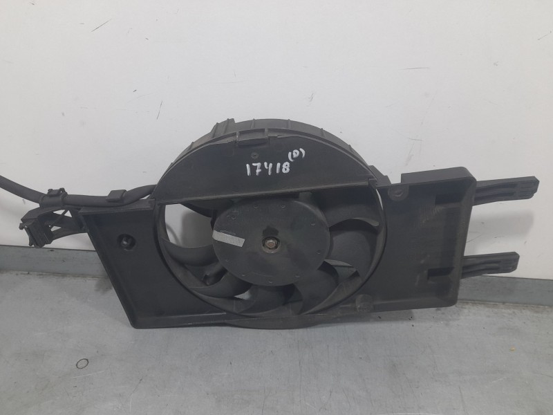 Recambio de electroventilador para ford focus iii 1.0 ecoboost referencia OEM IAM BV618C607SC  