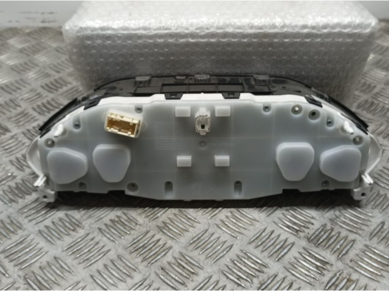 Recambio de cuadro instrumentos para peugeot 2008 (--.2013) active referencia OEM IAM 9813848980  