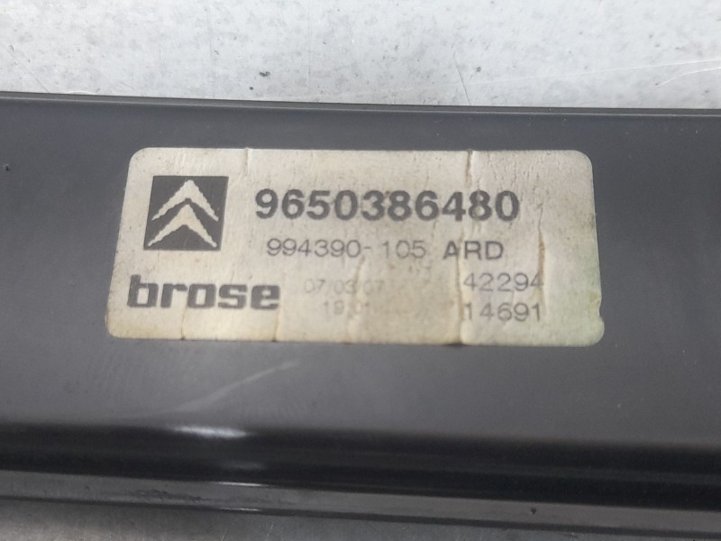 Recambio de elevalunas trasero derecho para citroën c6 (td_) 2.7 hdi referencia OEM IAM 9650386480 994390105 BROSE