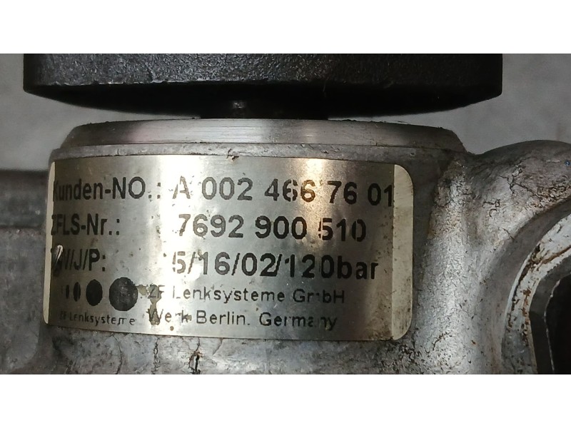 Recambio de bomba direccion para mercedes-benz sprinter 02.00  combi 2.2 cdi cat referencia OEM IAM A0024667601 7692900510 ZF