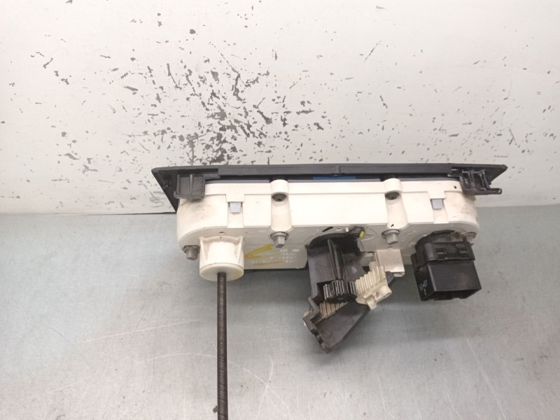 Recambio de mando calefaccion / aire acondicionado para ford fiesta v (jh_, jd_) 1.4 16v referencia OEM IAM 1426732  
