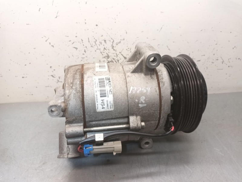 Recambio de compresor aire acondicionado para chevrolet cruze hatchback (j305) 2.0 cdi referencia OEM IAM 557805030  