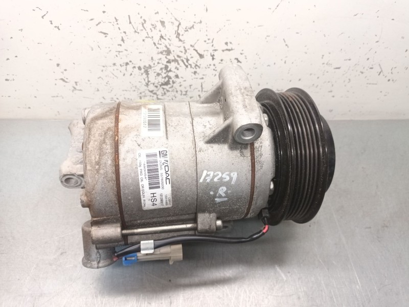 Recambio de compresor aire acondicionado para chevrolet cruze hatchback (j305) 2.0 cdi referencia OEM IAM 557805030  