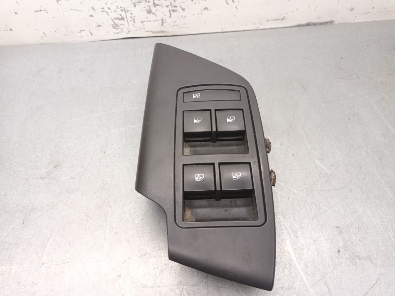Recambio de mando elevalunas delantero izquierdo para opel insignia a sports tourer (g09) 1.6 cdti (35) referencia OEM IAM 22915