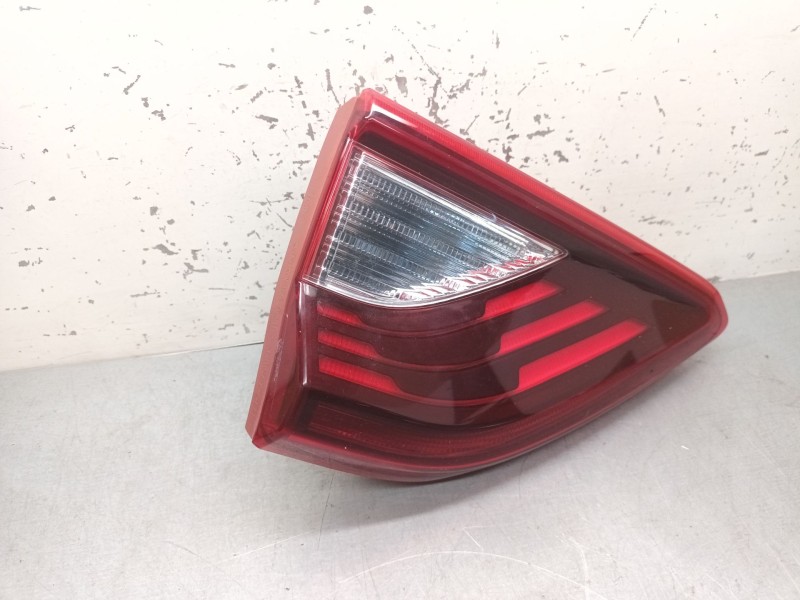 Recambio de piloto trasero izquierdo interior para kia stonic (yb) 1.0 t-gdi referencia OEM IAM 92403H8500  