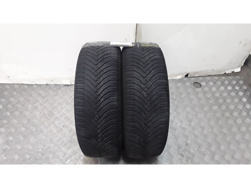 Recambio de neumatico pareja para neumaticos reutilizados - referencia OEM IAM 195551589V MICHELIN 195/55/15/89V