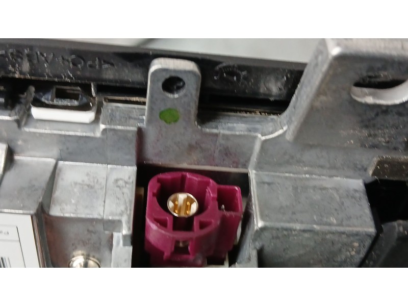 Recambio de sistema navegacion gps para bmw serie 2 gran tourer (f46) 216d referencia OEM IAM 9399442  MAGNETI MARELLI