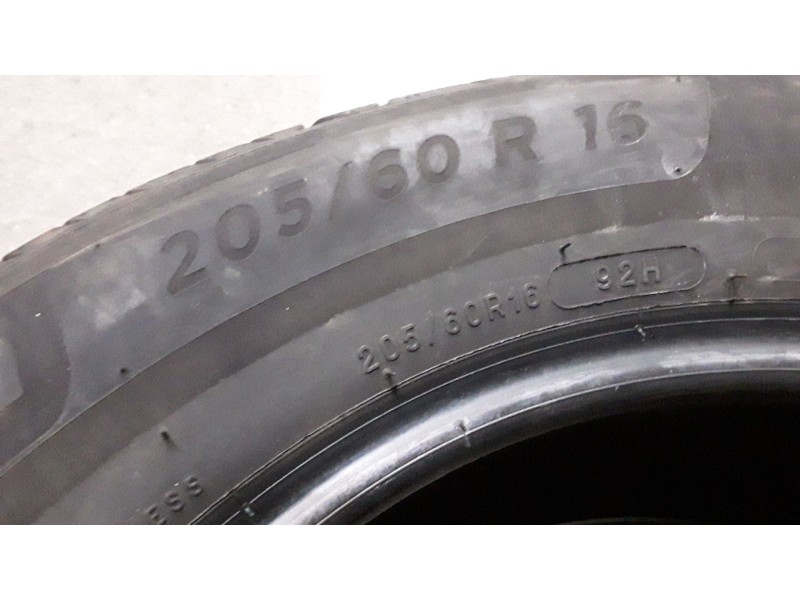 Recambio de neumatico pareja para neumaticos reutilizados - referencia OEM IAM 205601692H MICHELIN 205/60/16/92H