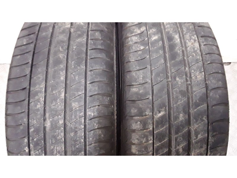 Recambio de neumatico pareja para neumaticos reutilizados - referencia OEM IAM 205501793V MICHELIN 205/50/17/93V