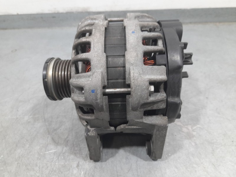 Recambio de alternador para seat ibiza v (kj1, kjg) 1.0 mpi referencia OEM IAM 04C903023J  