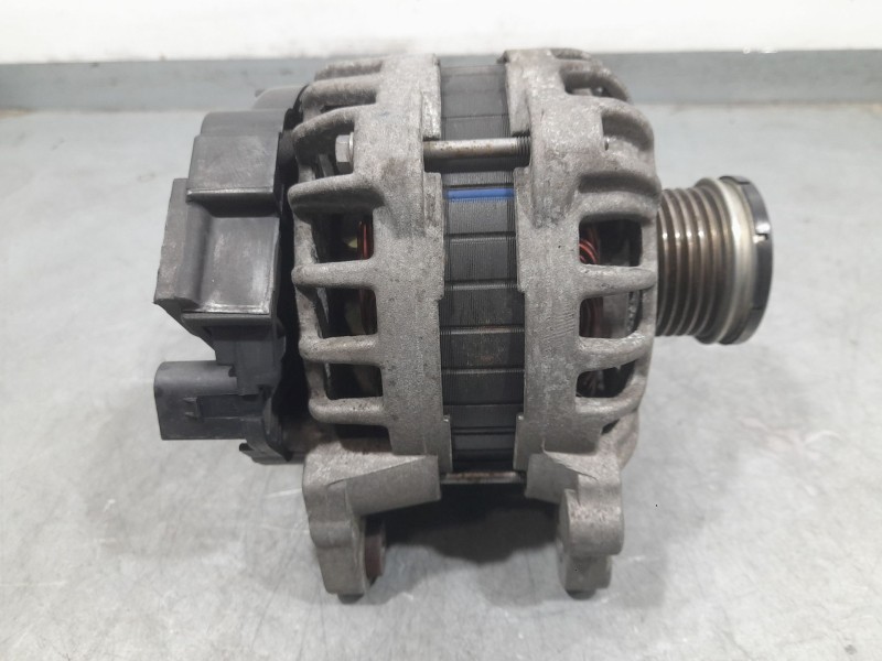 Recambio de alternador para seat ibiza v (kj1, kjg) 1.0 mpi referencia OEM IAM 04C903023J  